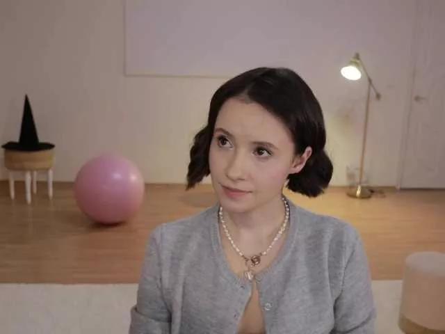 Join 18 years old -FemaleEssence- from BongaCams -FemaleEssence- from BongaCams