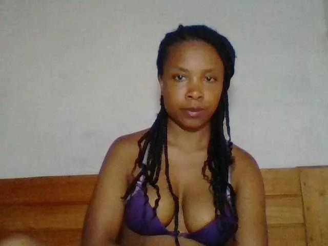2sexyblackbabe on BongaCams 
