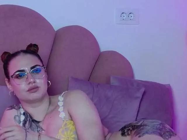 Offline AbbyWhite on BongaCams