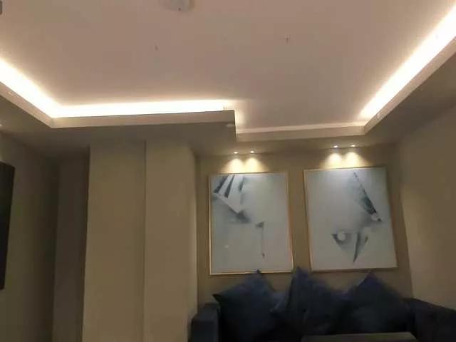 AdharaMoretti on BongaCams