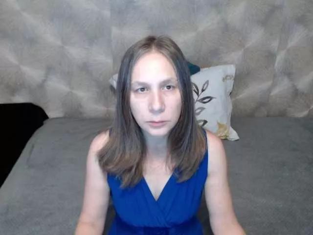 Checkout Adorableberry, she wants to masturbate for you Adorableberry from BongaCams
