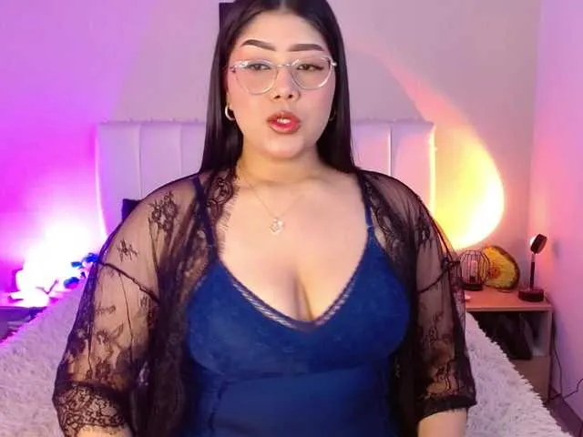 AlexaHart on BongaCams