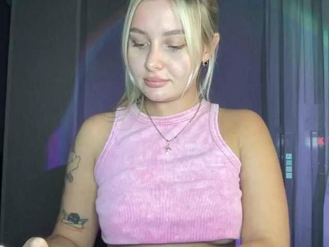 Alicemiumur on BongaCams