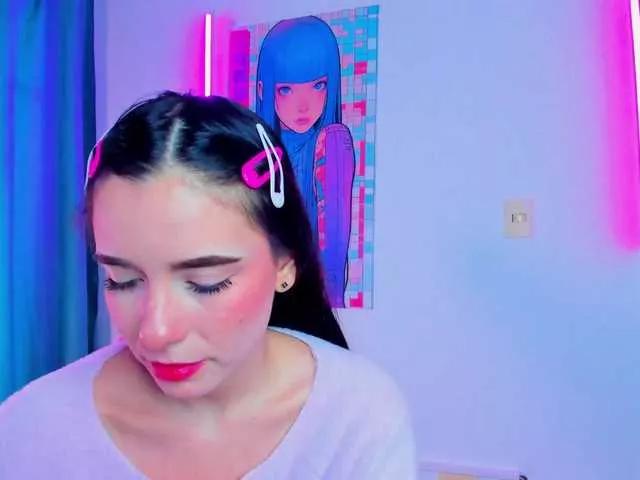 AlieJones on BongaCams