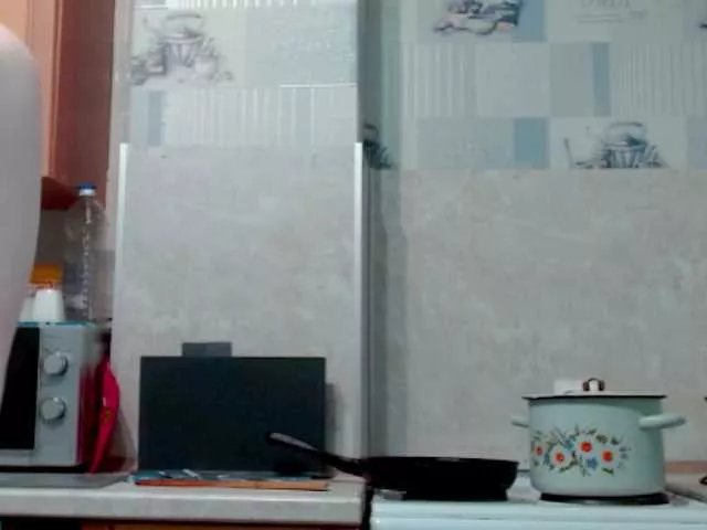 aliiicestone on BongaCams 