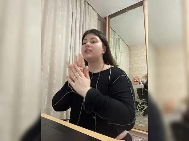 alissha05 on BongaCams