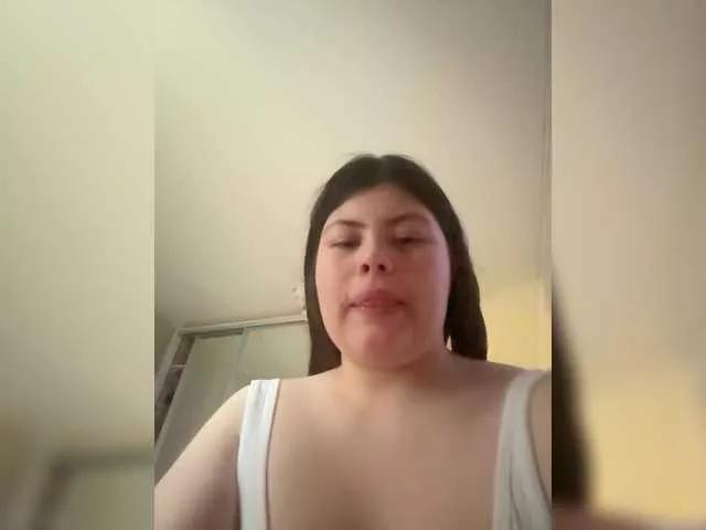 alissha05 on BongaCams