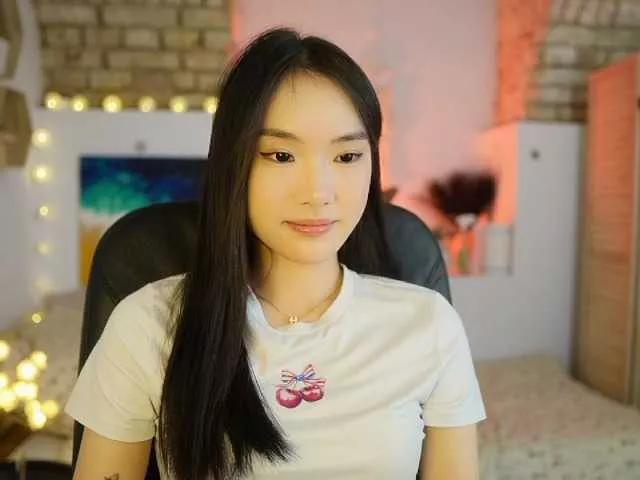 AllyahSky on BongaCams 