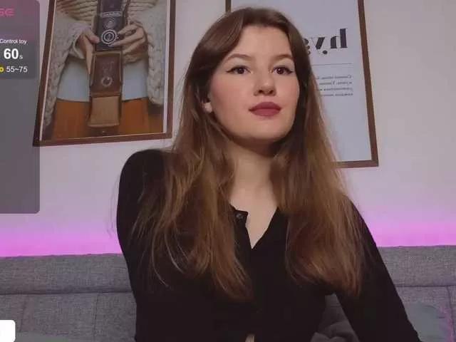 Alwaysfrida on BongaCams 