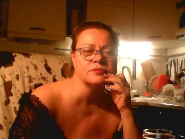 AlyaBest777 on BongaCams 
