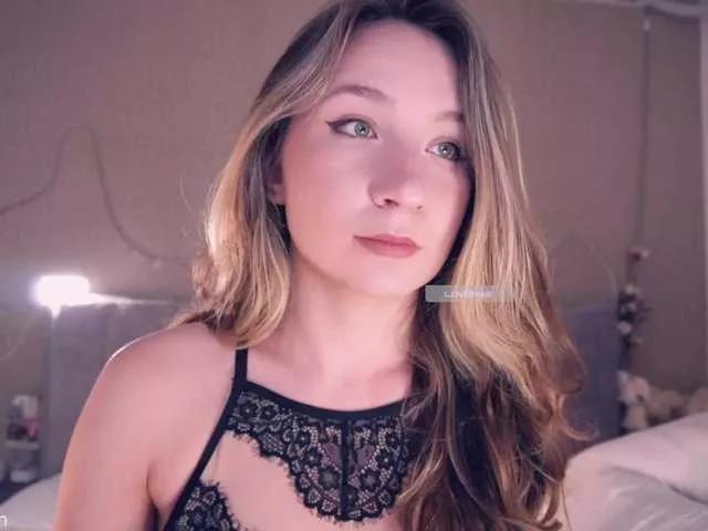 alyyyson on BongaCams