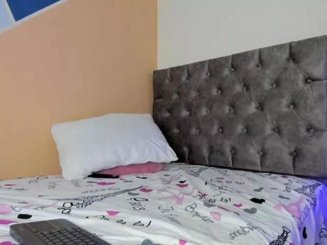 amanda- on BongaCams 