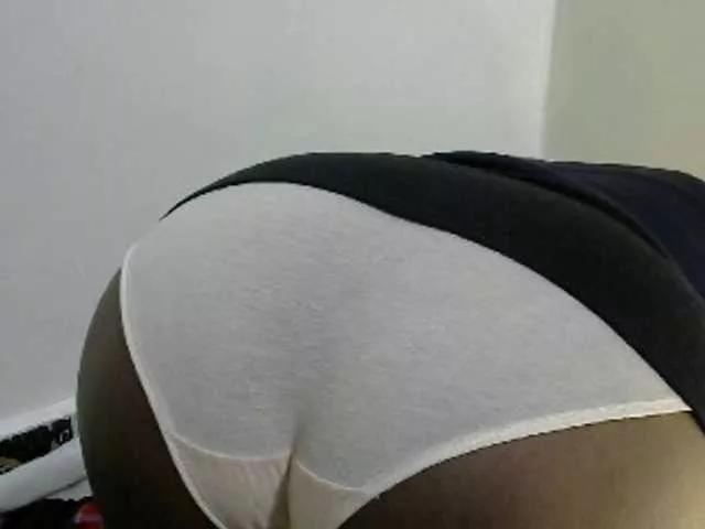 Amandah11 on BongaCams 