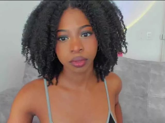 Amatiistur on BongaCams 