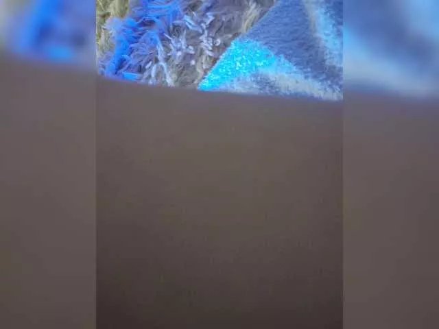 amazingtits-5D on BongaCams 