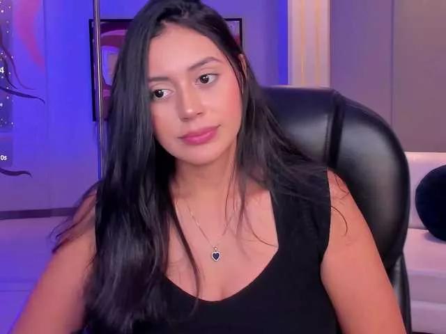 Offline AmbarJames on BongaCams