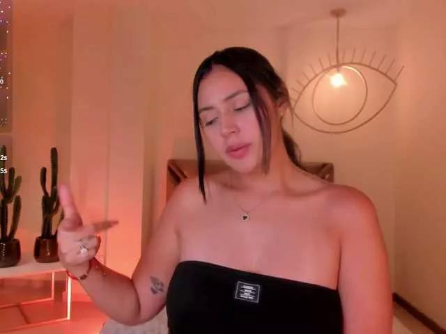 Offline AmbarJames on BongaCams