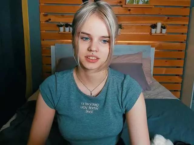 ameligrovven on BongaCams 