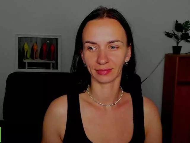 Annakillkiss on BongaCams 