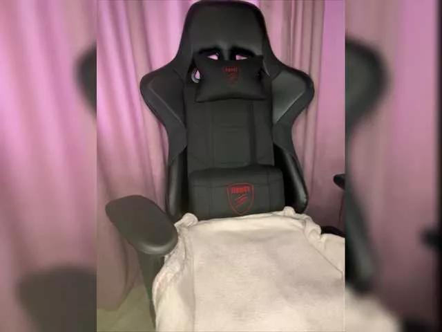 annaleylove on BongaCams 