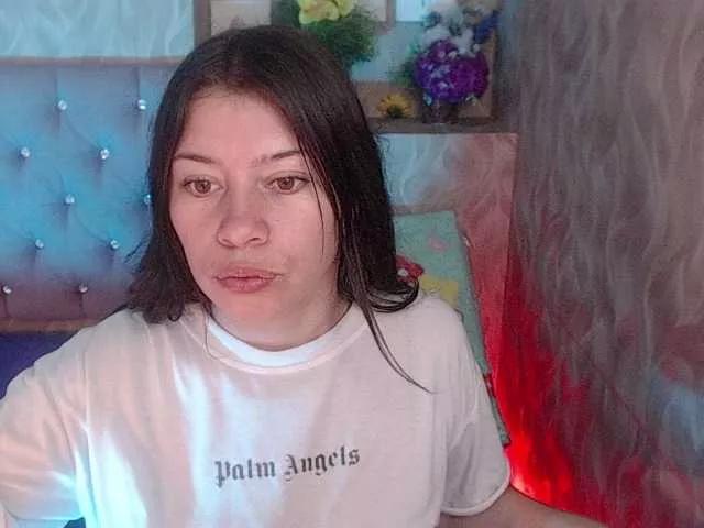 AnnaliOlsenX on BongaCams