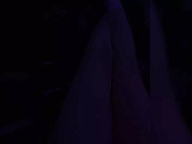 Annass-fox on BongaCams 