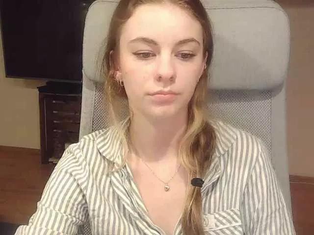 Offline AriaModel on BongaCams