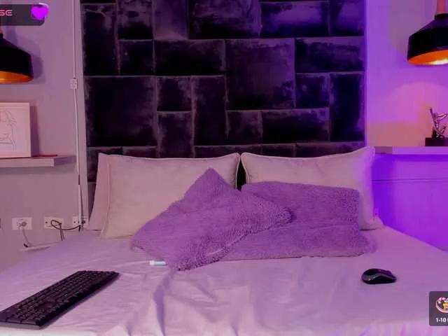Ashley-Pink on BongaCams 