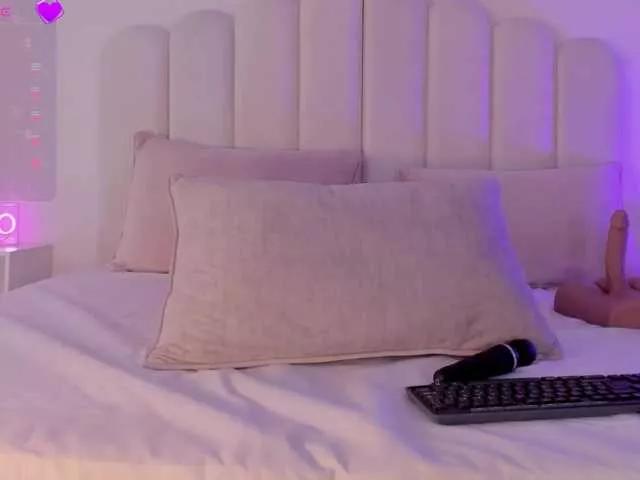 Ashley-Pink on BongaCams 