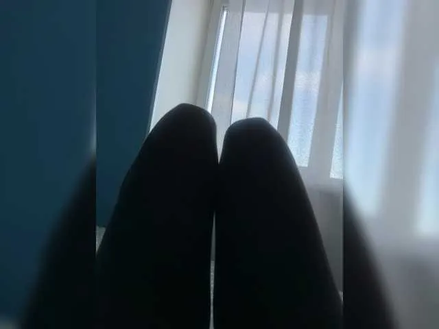 Avrora09 on BongaCams