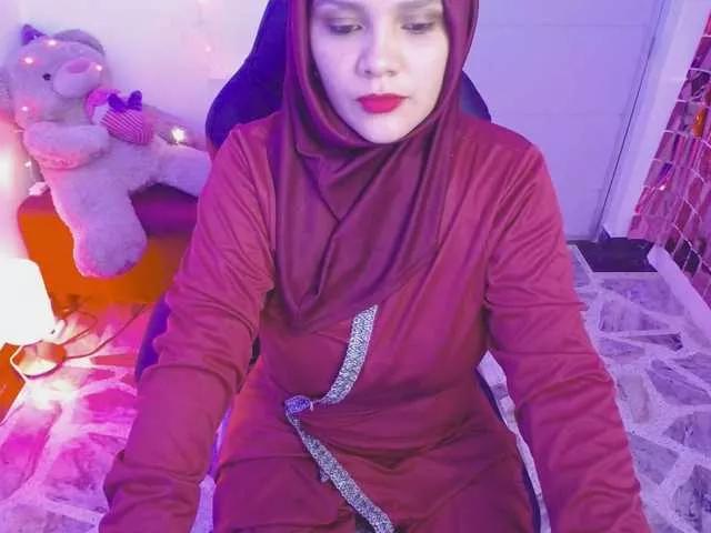 AzaharaMahmud on BongaCams 