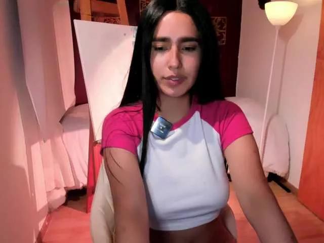 Bella-mwc on BongaCams 