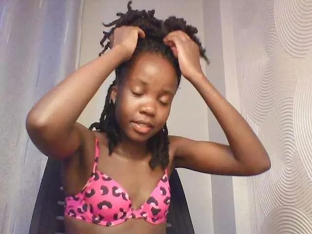 bigbaby004 on BongaCams 