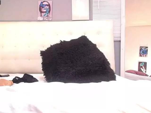 Bigbootymia on BongaCams 