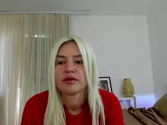 Bonnie-Blue on BongaCams 