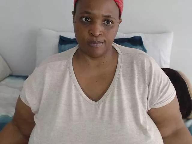 bootydiva83 on BongaCams 