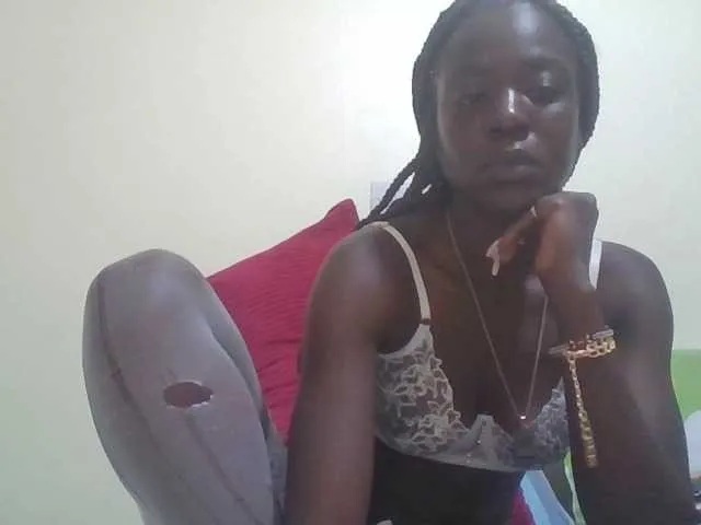 Bratz22 on BongaCams