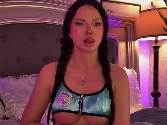 BrookeEmber on BongaCams 