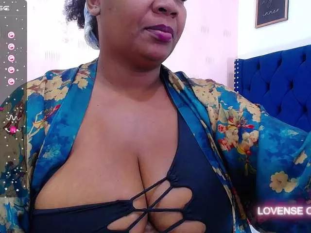 brownmommy on BongaCams 