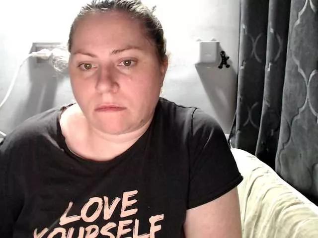 candycream74 on BongaCams 