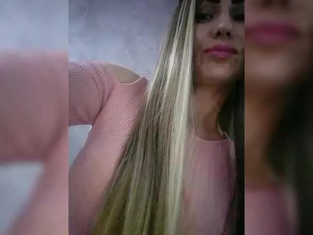 Cassssablanca on BongaCams 