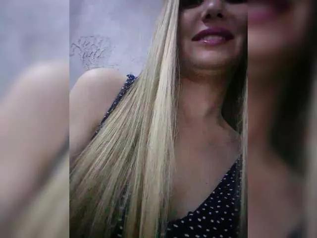 Cassssablanca on BongaCams 