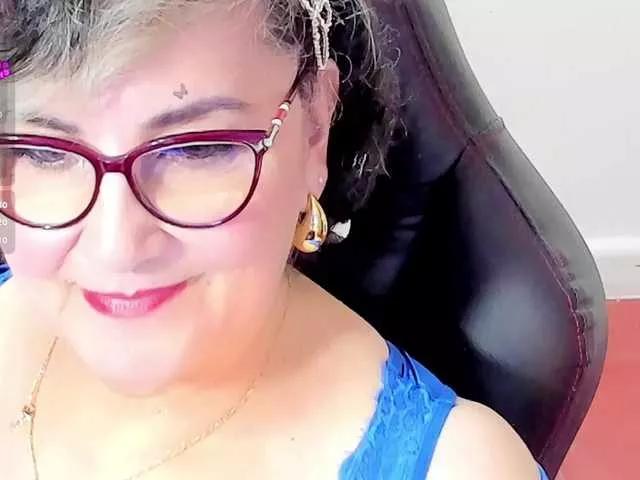 cataleya-mom on BongaCams