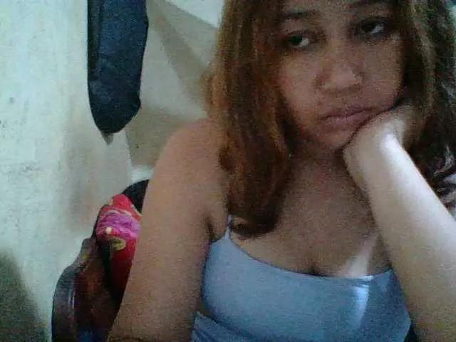 Chekinah from BongaCams