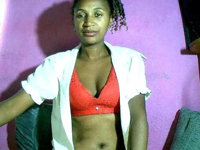 Chellah01 on BongaCams 
