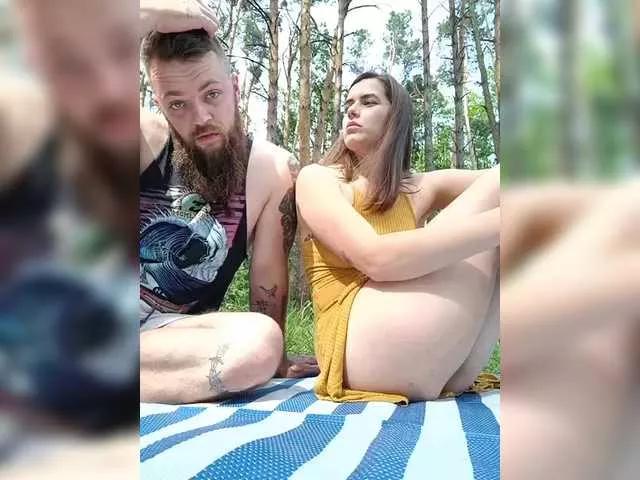 Cherry-viking98 on BongaCams