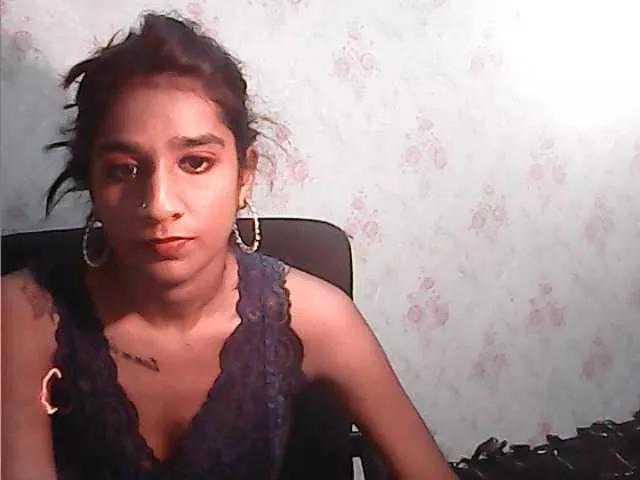 cherryindian4u on BongaCams 