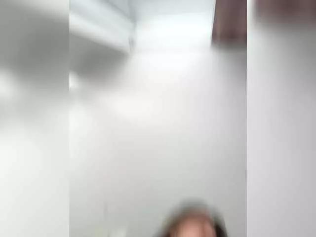 Offline Chiculya on BongaCams