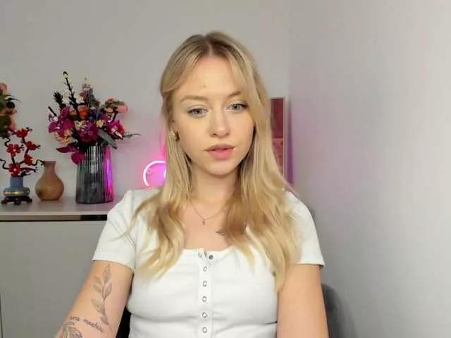 CindyGlam on BongaCams 