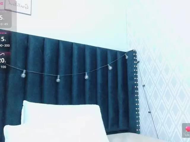 Offline colombiamommy on BongaCams